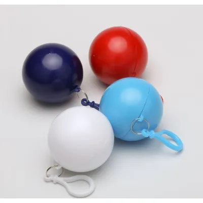 áo mưa dùng 1 lần gấp gọn trong quả bóng áo mưa dùng 1 lần gấp gọn trong quả bóng