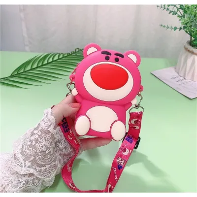 balo - túi xách | túi đeo chéo silicon hình gấu hồng lotso dễ thương balo - túi xách | túi đeo chéo silicon hình gấu hồng lotso dễ thương