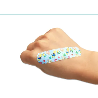 băng keo cá nhân cute hộp 100 miếng băng keo cá nhân cute hộp 100 miếng