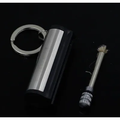 bật lửa diêm xăng hình trụ có móc khóa bật lửa diêm xăng hình trụ có móc khóa