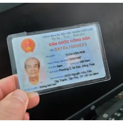 bọc cccd - bọc thẻ atm combo 8 cái bọc cccd - bọc thẻ atm combo 8 cái