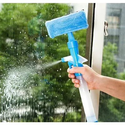 cây lau kính có bông lau kèm bình xịt