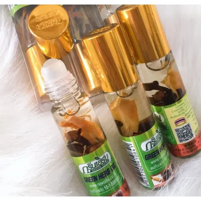 dầu gió lăn sâm thái lan green herb 8ml dầu gió lăn sâm thái lan green herb 8ml