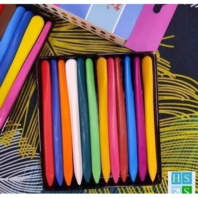hộp 24 cây bút màu sáp 12cm an toàn cho bé hộp 24 cây bút màu sáp 12cm an toàn cho bé