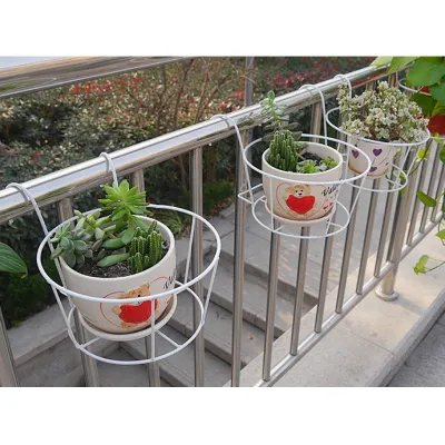 khung giỏ hoa treo ban công khung giỏ hoa treo ban công