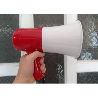 loa phát thanh cầm tay loa phát thanh cầm tay