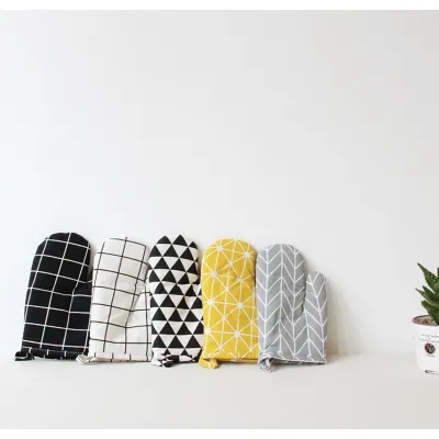 miếng nhắc nồi bao tay lam bep miếng nhắc nồi bao tay lam bep