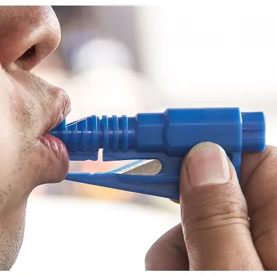 móc khóa | móc khóa cứu hộ 3 trong 1 kiêm búa đập kính có còi và dao cắt dây tiện lợi móc khóa | móc khóa cứu hộ 3 trong 1 kiêm búa đập kính có còi và dao cắt dây tiện lợi
