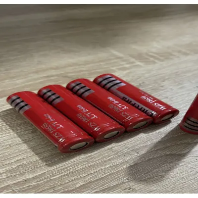pin | pin sạc đỏ 18650 3.7v đầu bằng 6800mah dung lượng cao tiện dụng pin | pin sạc đỏ 18650 3.7v đầu bằng 6800mah dung lượng cao tiện dụng