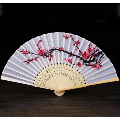 quạt vải xếp in hoạ tiết hoa anh đào dài 21cm quạt vải xếp in hoạ tiết hoa anh đào dài 21cm