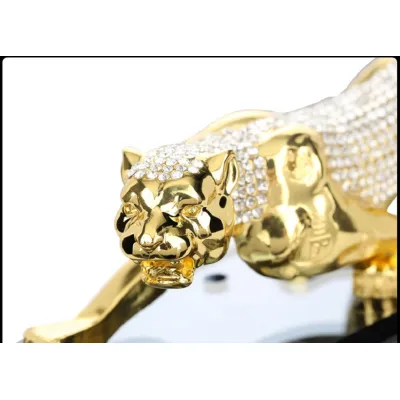 trang trí nhà cửa | tượng nước hoa hình báo đính đá trang trí xe hơi kèm tinh dầu full box trang trí nhà cửa | tượng nước hoa hình báo đính đá trang trí xe hơi kèm tinh dầu full box