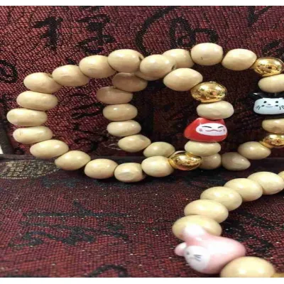 vòng dâu tằm cho bé vòng dâu tằm cho bé